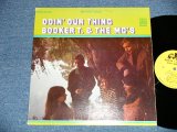 画像:   BOOKER T.& THE MG'S - DOIN' OUR THING ( Matrix # ST-STX 681223-A  / ST-STX 681224-A ) ( Ex++/Ex+++ :EDSP ) / 1968 US AMERICA  ORIGINAL  2nd Press "1841 BROADWAY CREDIT at Bottom Label" STEREO Used LP  