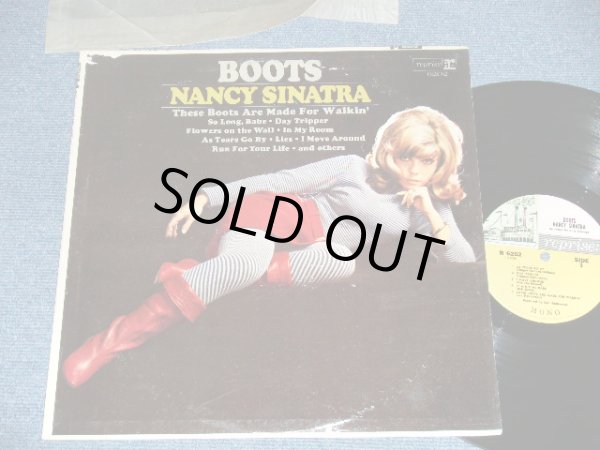 画像1: NANCY SINATRA - BOOTS (Ex+, Ex++/Ex+++) / 1966 US AMERICA ORIGINAL "MULTI COLOR Label" MONO Used LP 