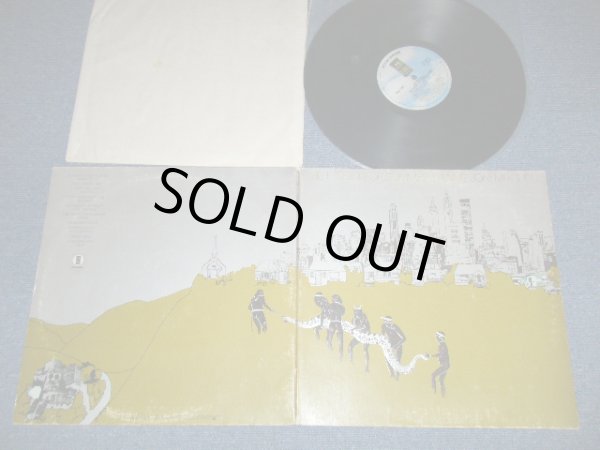 画像1: JONI MITCHELL  - THE HISSING OF SUMMER LAWNS   (Matrix #  A) 7E-1051 A-2 RE CSM/B) 7E 1051 B-1 RE CSM )( Ex+/Ex+++ ) / 1975 US AMERICA ORIGINAL  Used LP 