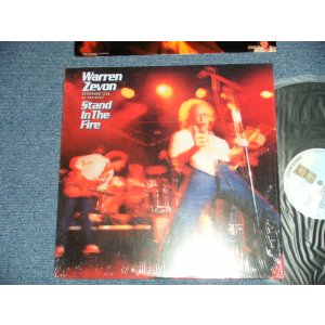 画像: WARREN ZEVON - STAND IN THE FIRE ( Matrix #  A) 5E-519-A2-AR B-15402-A2   B) 5E-519-B3-SH-AR △528-x B-15403 ) ( MINT-/MINT)  / 1980 US AMERICA ORIGINAL Used LP 