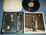 画像: BOZ SCAGGS - BOZ SCAGGS with DUANE ALLMAN ( Matrix #  A) ST-A-784021-A  O-ASM1-1 PR    B) ST-A-784022-A  SP PR  ) ( MINT-/MINT-  )  / 1977 Version US AMERICA REISSUE "RED & GREEN Label" 1st Version Small "75 ROCKFELLER Label"  "GATEFOLD Cover"  "GLOSSY  COVER"  Used LP