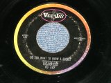 画像: BEATLES - DO YOU WANT TO KNOW A SECRET / THANK YOU GIRL   (Ex+ Looks:Ex/Ex+ Looks:Ex) /1964 US AMERICA ORIGINAL"Black With RAINBOW Label With SILVER Print  With "OVAL" Logo on Top Used 7" inch SINGLE