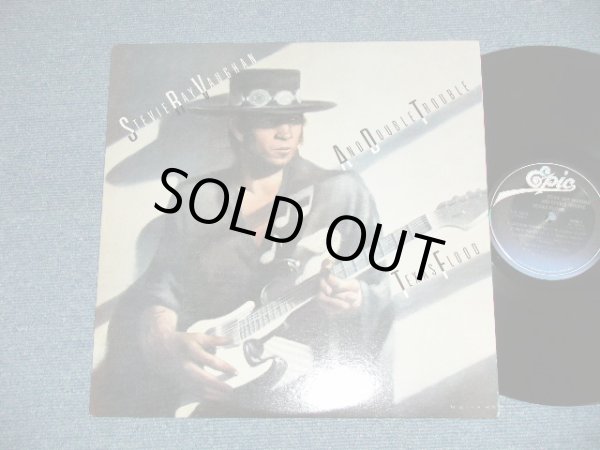 画像1: STEVIE RAY VAUGHAN -  TEXAS FLOOD (Matrix #  A) AL 38734-2A COLUMBIA NY/B) BL 38734-2E COLUMBIA NY  ) (Ex+++/MINT) / 1983  US AMERICA  ORIGINAL "1st Press" Used LP 