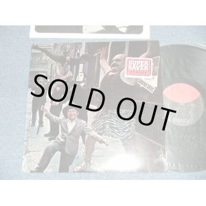 画像: THE DOORS - STRANGE DAYS  : With ORIGINAL CUSTOM INNER Sleeve) ( Matrix # A-1 SP/ B-1  SP ) (MINT/MINT-) / 1984-89 Version US AMERICA REISSUE "RED & BLACK Label" Used LP 