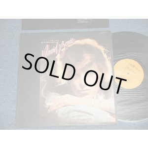 画像: DAVID BOWIE - YOUNG AMERICAN (With CUSTOM INNER)  (Matrix #  A) A-13S H MCR  R /B) B -13S  MCR H )  (Ex+++/Ex+++)  /  1975 US AMERICA ORIGINAL Used LP