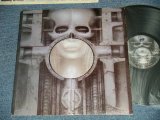 画像: E L & P EMERSON LAKE & PALMER - BRAIN SALAD SURGERY : Without  POSTER (Matrix # A)  ST-MC-732991-G-EX ▵18493(4)   B) /ST-MC-732992-G-EX ▵18493-x (4) )  ( Ex/Ex++ B-2:Ex ) /  1973 US AMERICA ORIGINAL Used LP