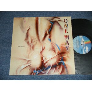 画像: ONE WAY - WRAP YPUR BODY (Ex++/MINT- EDSP)  /  1985  GERMANY GERMAN ORIGINAL Used LP 