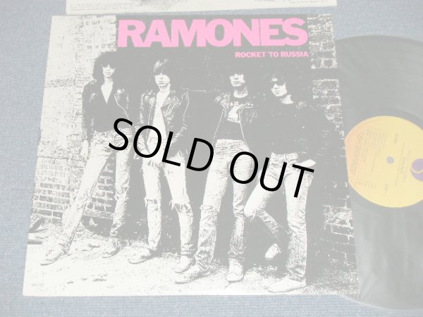 画像1: RAMONES  -  Rocket To Russia  ":Loud Cut " (Matrix # A) SR-1-6042- JW1#2   STERLING /B) SR-2-6042-LW1 CN   STERLING)  ( MINT-/MINT-  B-1,2:Ex+)   / 1978? VersionUS AMERICA ORIGINAL 1st Press "YELLOW Label" 2nd Press "Small WARNER BROTHERS at Bottom Label" Used LP 