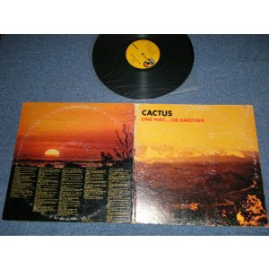 画像: CACTUS -  ONE WAY...OR ANOTHER  ( Matrix # A)  ST C712131-1B  B) ST C712132-1A ) (Ex-/Ex+++ Looks;:Ex+, MINT-)   / 1971 US AMERICAN ORIGINAL 1st Press "YELLOW with 1841 BROADWAY label"  Used LP 