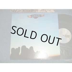 画像: EAGLES - EAGLES  (Matrix #A)SD-5054 A-4 CSM    B)SD-5068 B CSM  )  (Ex+++/MINT-) / 1973 US AMERICA ORIGINAL 2nd Press "SINGLE Cover" "2nd Press CLOUD Label" Used LP 