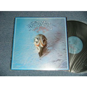 画像: EAGLES - GREATEST HITS   (Matrix #  A)A)6E-105A CSM   B)6E-105 B-1 CSM )  (Ex+/Ex+++) / 1977 Release US AMERICA REISSUE "FULL EMBOSSED Cover" "CUSTOM Label" Used LP