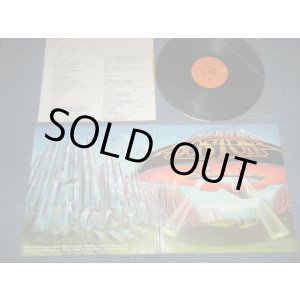 画像: BOSTON - DON'T LOOK BACK ( Matrix #   A)2AA   B) 2HC)  (MINT-/MINT-)  / 1978 US AMERICA ORIGINAL  "ORANGE Label" Used LP 