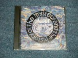 画像: GONG - THE HISTORY & THE MYSTERY OF THE PLANET GONG  (MINT/MINT) /1980's UK ENGLAND ORIGINAL Used CD 