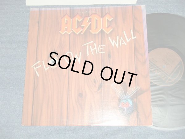 画像1: AC/DC - FLY ON THE WALL   (Matrix #A)A) STA-855695-B 1-2  MASTERDISK  RL    B) STA-855696-A-3  MASTERDISK  RL )  ( Ex+/Ex+++) /  1985 US AMERICA ORIGINAL Used LP 