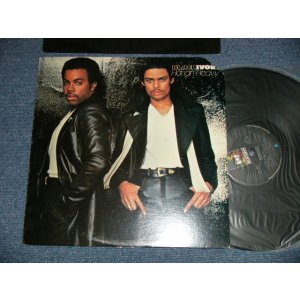 画像: BLACK IVORY - HANGIN' HEAVY (Ex++/Ex+++ Cutout EDSP, WOBC)  / 1979 US AMERICA  ORIGINAL Used LP   