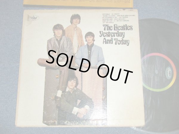 画像1: The BEATLES - YESTERDAY And TODAY ( Matrix # A)  T-1-2553- G8 #2    B)  T-2-2553-G6  )  ( VG++/MINT- ) / 1966 US AMERICA  "BLACK with RAINBOW Label" MONO Used LP 