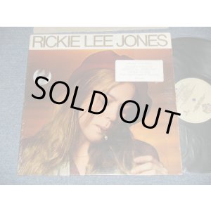 画像: RICKIE LEE JONES - RICKIE LEE JONES ( Matrix # BA) BSK-1-3296-JW1 #1  B) BSK-2-3296-JW1)  ( Ex+++/MINT-)  / 1979  US AMERICA ORIGINAL Used LP