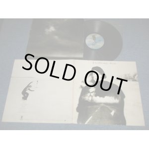 画像: JONI MITCHELL  - HEJIRA (Matrix # A) 7E-1087 A-3 CSM  B) 7E 1087 B-4 CSM)( Ex++/Ex+++ Looks:MINT- ) / 1976  US AMERICA ORIGINAL  Used LP 