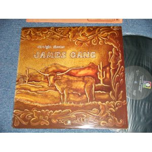 画像: JAMES GANG - STRAIGHT SHOOTER  (Ex+++/MINT- BB) / 1972 US AMERICA ORIGINAL 1st Press"EMBOSSED Cover" "BLACK Label" Used LP 