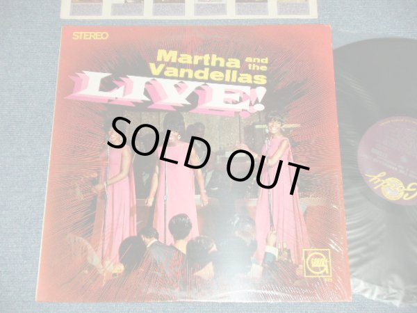 画像1: MARTHA and The VANDELLAS - LIVE! ( MINT-~Ex+++/Ex++ Looks:Ex+++)   / 1967 US AMERICA ORIGINAL "1st Press Script 'Gordy' at Top of Label" STEREO  Used  LP 