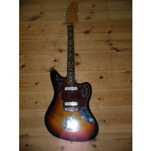 画像: FENDER JAPAN フェンダー・ジャパン 1993-94 Reissue of 1960's60s JAGUAR   / 21993-94 JAPAN REISSUE RELEASE of 1960's  Model Rosewood Fingerboard 3-Color Sunburst + GIG BAG