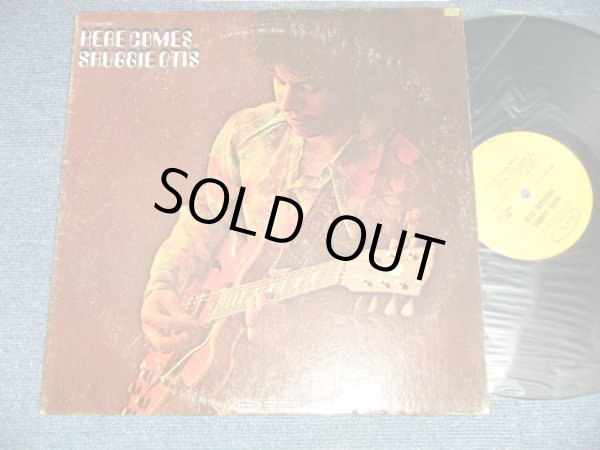 画像1: SHUGGIE OTIS - HERE COMES (Ex++/MINT-)  / 1970 US AMERICA ORIGINAL 1st Press "YELLOW Label" Used LP 