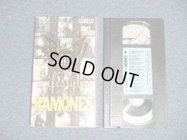 画像1: RAMONES -  Lifestyles Of The Ramones (Ex+/MINT )  / 1990 US AMERICA ORIGINAL "NTSC System" Used VIDEO 