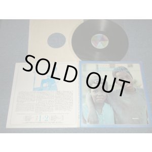 画像: LIGHTNIN HOPKINS - A LEGEND IN HIS OWN TIME : ANTHOLOGY OF THE BLUES (Ex++/MINT-) / 1970 US AMERICA ORIGINAL Used LP 