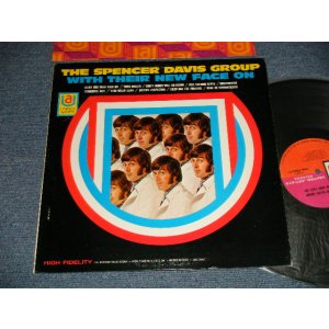 画像: THE SPENCER DAVIS GROUP - WITH THEIR NEW FACE ON (Ex++/MINT-) / 1968 US AMERICA ORIGINAL "PROMO STAMP" MONO 2nd Press?? "PINK & ORANGE Label" Used LP 