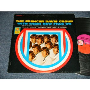画像: THE SPENCER DAVIS GROUP - WITH THEIR NEW FACE ON (Ex++/Ex++ Looks:Ex+++) / 1968 US AMERICA ORIGINAL STEREO 2nd Press "PINK & ORANGE Label" Used LP 
