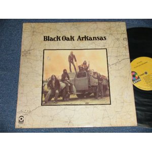 画像: BLACK OAK ARKANSAS - BLACK OAK ARKANSAS (Matrix # A) ST-C-712115-GG MR AT ▵15787(1) ES JS W B) ST-C-712116-AA MO MR AT W ▵15723 PR)  (Ex+, Ex-/Ex++ WTRDMG) / 1971 US AMERICA ORIGINAL 1st press "YELLOW with 1841 BROADWAY at Label Bottom" Used LP 