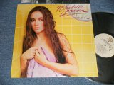 画像: NICOLETTE LARSON - ALL DRESSED UP AND NO PLACE TO GO : with CUSTOM INNER (MINT-/MINT) / 1982 US AMERICA ORIGINAL Used LP