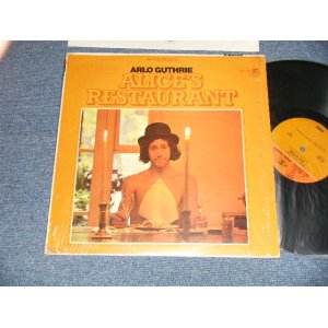 画像: ARLO GUTHRIE - ALICE'S RESTAURANT (Matrix # A) 30695 RS-6267 A-1A  B) 30696 RS-6267 B-1F ) (MINT-/Ex+++)  / 1968 Version US AMERICA 2nd Press "ORANGE & BROWN Label" Used LP 