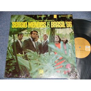 画像: SERGIO MENDES & BRASIL '66 - HERB ALPERT PRESENTS : Debut Album  ( Matrix #A)SP-4131-1B B)SP-4132-1D ) (MINT-/Ex, Ex+++) /1966 US AMERICA Original "BROWN Label" "STEREO" Used LP 