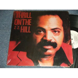 画像: ZZ HILL - THRILL ON THE (Z.Z.) HILL  (Ex+++/Ex+++ Looks:Ex++ CUTOUT) / 1984 US AMERICA  ORIGINAL Used LP