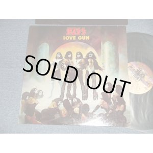 画像: KISS - LOVE GUN ( Matrix #A)NBLP-7057-AS-1A STERLING S2 B)NBLP-7057-BS-1B STERLING  S1) "SANTA MARIA " Press in CA"(Ex+++/MINT-) / 1977 US AMERICA ORIGINAL "1st Press Label" Used LP