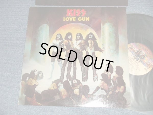 画像1: KISS - LOVE GUN ( Matrix #A)NBLP-7057-AS-1A STERLING S2 B)NBLP-7057-BS-1B STERLING  S1) "SANTA MARIA " Press in CA"(Ex+++/MINT-) / 1977 US AMERICA ORIGINAL "1st Press Label" Used LP