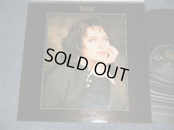 画像1: BASIA - TIME AND TIDE (MINT-MINT) / 1989 UK ENGLAND ORIGINAL Used LP