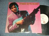 画像: RY COODER -  BOP TILL YOU DROP (Matrix #A)BSK-1-3358-WW4 --◃ B)BSK-2-3358 WW６ --◃) "WINCHESTER Press" (MINT-/MINT-) / Early 1980's US AMERICA REISSUE "WHITE Label" Used LP 