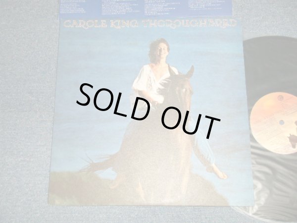 画像1: CAROLE KING - THOROUGHBRED (With CUSTOM INNET)  (Matrix #A) ODE SP77068 (RE-1) M1 (ᴍʀ)∆20310- CRP SANTA MARIA  B)ODE SP77068-S1 A-5 A5) "SANTA MARIA in CALIFORNIA Press" (MINT-/MINT- / 1975 US AMERICA ORIGINAL "With CUSTOM INNER SLEEVE" Used LP 