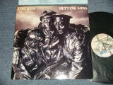 画像: THE JAM -  SETTING SONS (Matrix # A) POLD 5028 A//2▼E STR 1 3 STRAWBERRY B) POLD 5028 B//3▼E STR 1 1 STRAWBERRY) ( MINT-/Ex+++ Looks :MINT-  / 1979 UK ENGLAND ORIGINAL "1st  Press JACKET" Used LP 