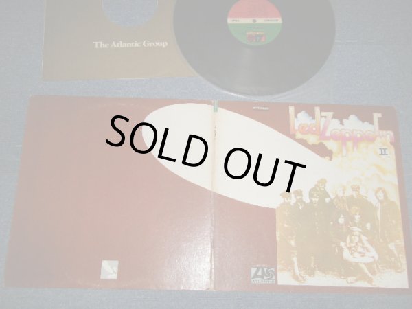 画像1: LED ZEPPELIN - II (Matrix # A)ST-A-691671-XXI aT/GP ▵23031(3)  PR  B)ST-A-691672-XX aT/GP ▵23031-X(9)  PR) "MO" at Bottom Label / Pressed by MONARCH Records Mfg. Co. in L.A. in CA.(Ex++/MINT- EDSP) / 1977 US AMERICA REISSUE Used LP  