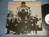 画像: The ASSOCIATION - GOLDEN HEERBIE-JEEBIES (Ex++/Ex+++) / 1987 UK ENGLAND ORIGINAL Used LP