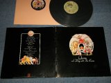 画像: QUEEN -  A DAY AT THE RACES (Matrix # A)6E-101-A 4 CSM STERLING B)6E-101 B-4 CSM STERLING) "Columbia Pressing Plant SANTA MARIA Press in CA. (Ex++/MINT-)  / 1976 US AMERICA ORIGINAL "Original BUTTERFLY Label" Used LP 