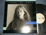 画像: RICKIE LEE JONES - THE MAGAZINE( Matrix #A)1-25117-A-SH3 B-19680-SH3 TML-M  SLM  ▵7358  1-  B)1-25117-B-SH4 B-19681-SH4 TML-S SLM  ▵7358-X 1-1)"ALLIED RECORD COMPANY Press in L.A."(Ex++/MINT) / 1984 US AMERICA ORIGINAL "PROMO" Used LP