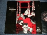 画像: The JUNE BRIDES - THERE ARE EIGHT MILLION STORIES... (Ex++/MINT-)  / 1985 UK ENGLAND ORIGINAL "RED(PINK?) LABEL" Used LP