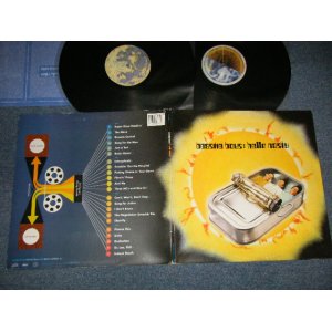 画像: BEASTIE BOYS - HELLO NASTY (Ex+/Ex+++) / 1998 EUROPE ORIGINAL Used 2-LP's 