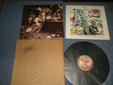 画像: LED ZEPPELIN - IN THROUGH THE OUT DOOR ("A" TYPE Jacket + COLOR INNER SLEEVE ) (Matrix #A)ST-SS 794345-J STRAWBERRY  (PR) P B)ST-SS 794346-J STRAWBERRY (PR) P) "PR/PRESSWELL Press in ANCORE in NJ"  (Ex+++/Ex++ Looks:Ex+++)  / 1979 US AMERICA ORIGINAL Used LP With BROWN BAG + COLOR INNER SLEEVE 