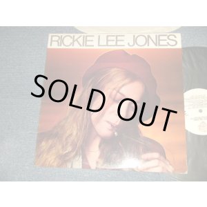 画像: RICKIE LEE JONES - RICKIE LEE JONES (Matrix #A)BSK-1-3296-SR 1 1-1 SRC B)BSK-2-3296-B-SR 1   18296 TD P SRC) "SPECIALTY RECORD Press in OLYPHANT in PA" ( Ex+++/MINT-)  / 1979 US AMERICA ORIGINAL "1st Press Label" Used LP