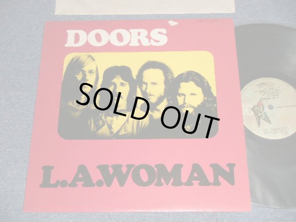 画像1: THE DOORS - L.A.WOMAN (Matrix #A)EKS 75011 A RE-1  CSM   B)EKS 75011 B RE-1  CSM)"SANTA MARIA Press in CA"  (Ex, Ex++/MINT-)  / 1976 Version? US AMERICA REISSUE  "BUTTERFLY Label with Small 'W' at Bottom Label" Used LP